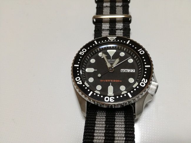 セイコーダイバーズ「ブラックボーイ（SKX007KC）」ＮＡＴＯベルト